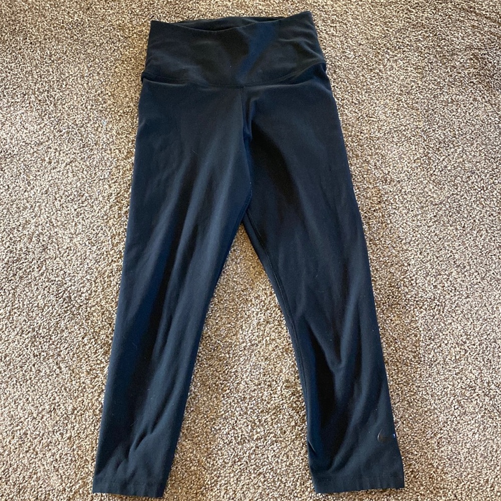 Nike Dri-fit capri leggings